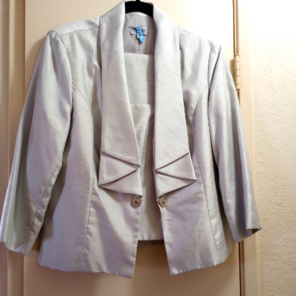 Women's Dress Suit